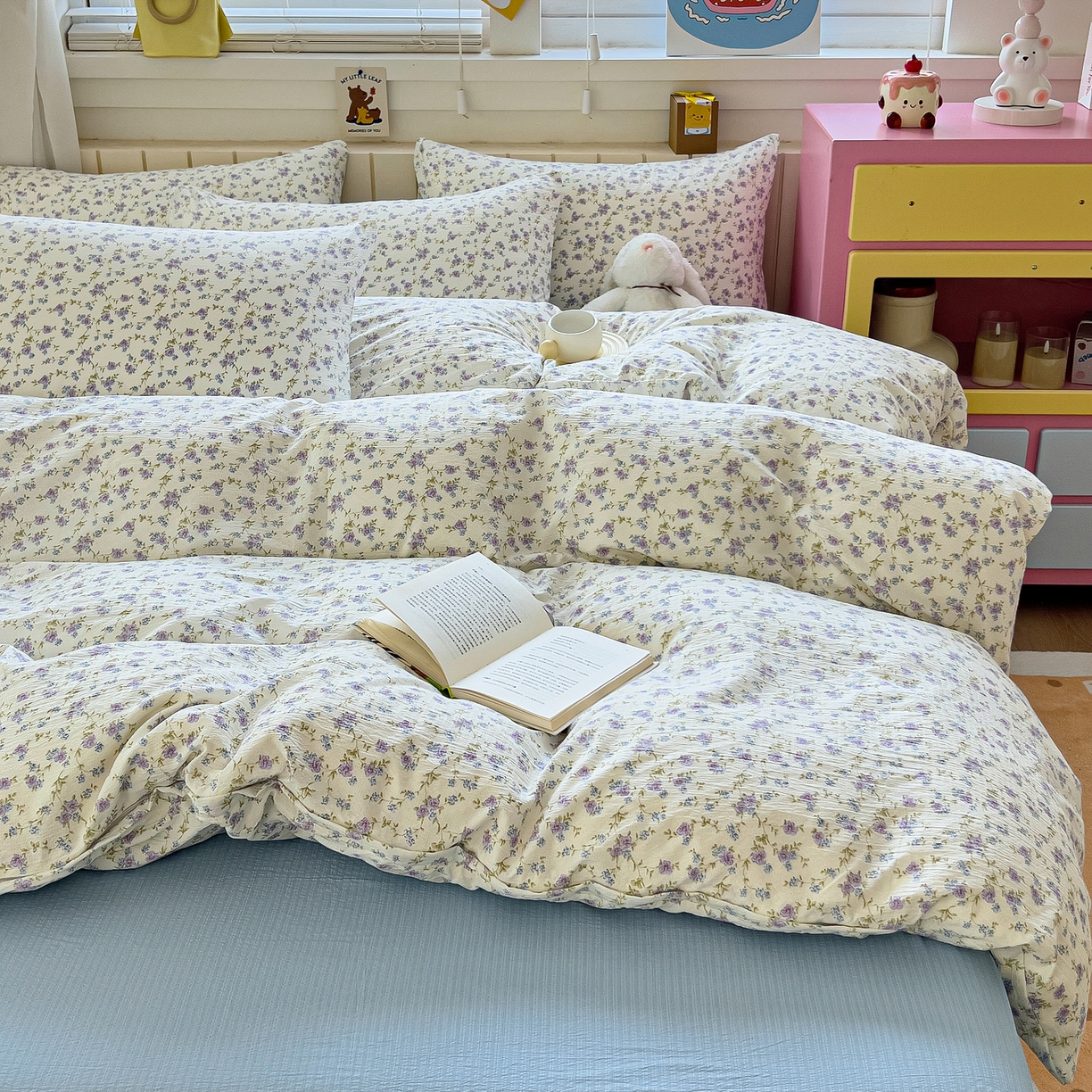 91家纺网 家纺一手货源 找家纺 找底底家纺 2026新款泡泡棉小清新双层纱床裙款四件套 紫蕊奶芙