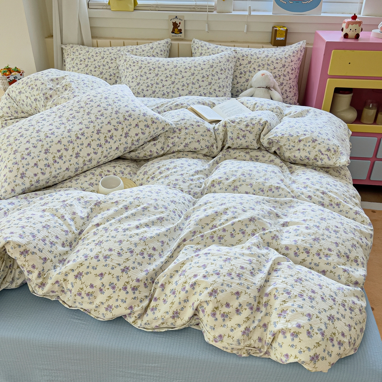 91家纺网 家纺一手货源 找家纺 找底底家纺 2026新款泡泡棉小清新双层纱床裙款四件套 紫蕊奶芙