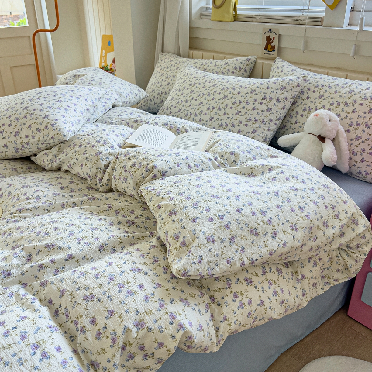 91家纺网 家纺一手货源 找家纺 找底底家纺 2026新款泡泡棉小清新双层纱床裙款四件套 紫蕊奶芙