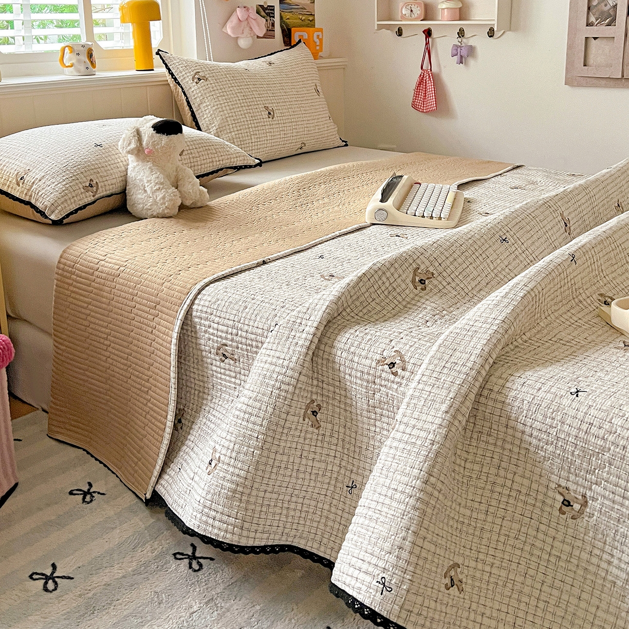 91家纺网 家纺一手货源 找家纺 （总）恒尚居 2026新款A类泡芙纱床盖四套件泡芙棉双层纱小花边床垫床褥