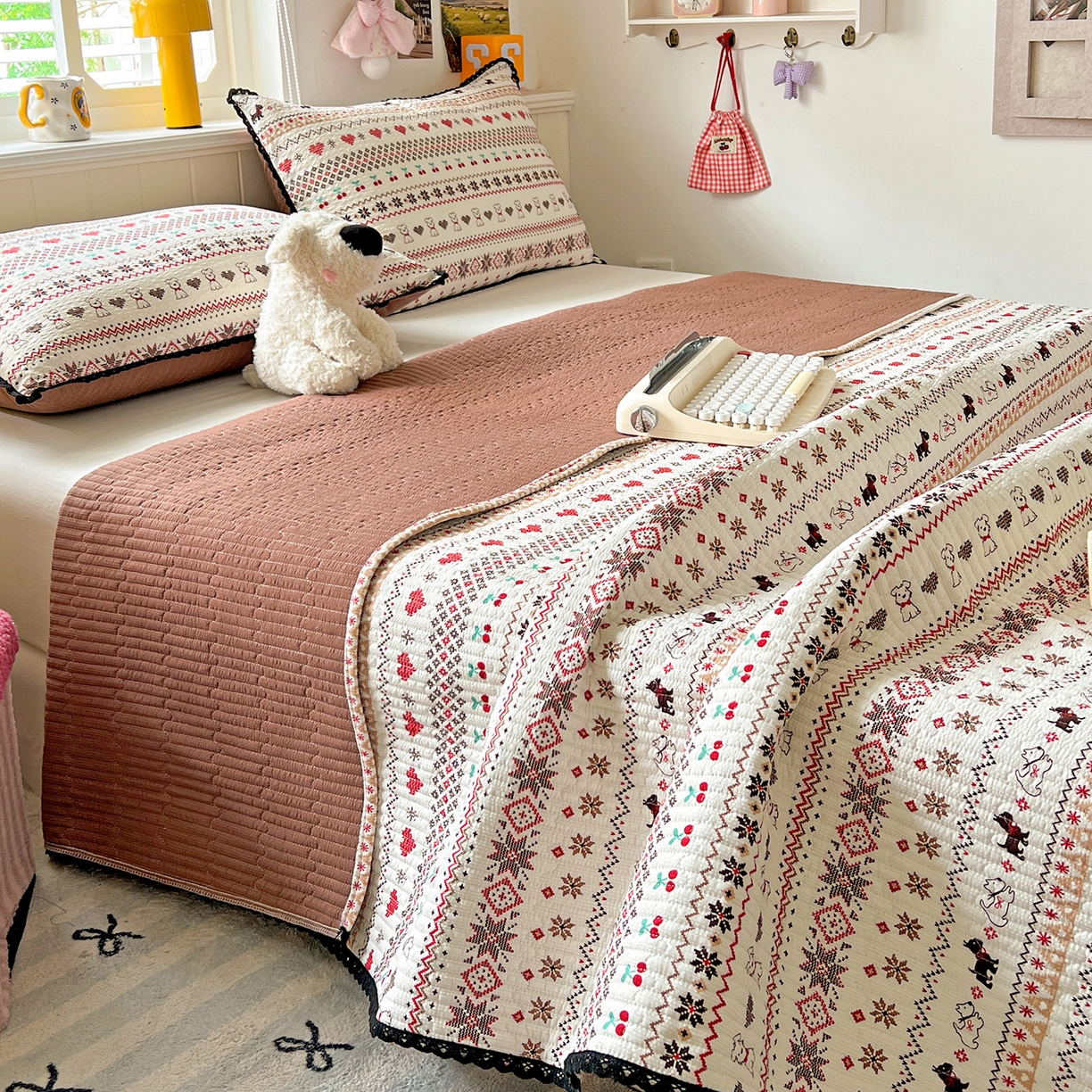 91家纺网 家纺一手货源 找家纺 （总）恒尚居 2026新款A类泡芙纱床盖四套件泡芙棉双层纱小花边床垫床褥