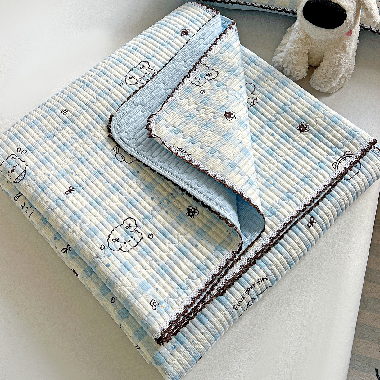 91家纺网 家纺一手货源 找家纺 恒尚居 2026新款A类泡芙纱床盖四套件泡芙棉双层纱小花边床垫床褥 兰格奶狗小花边