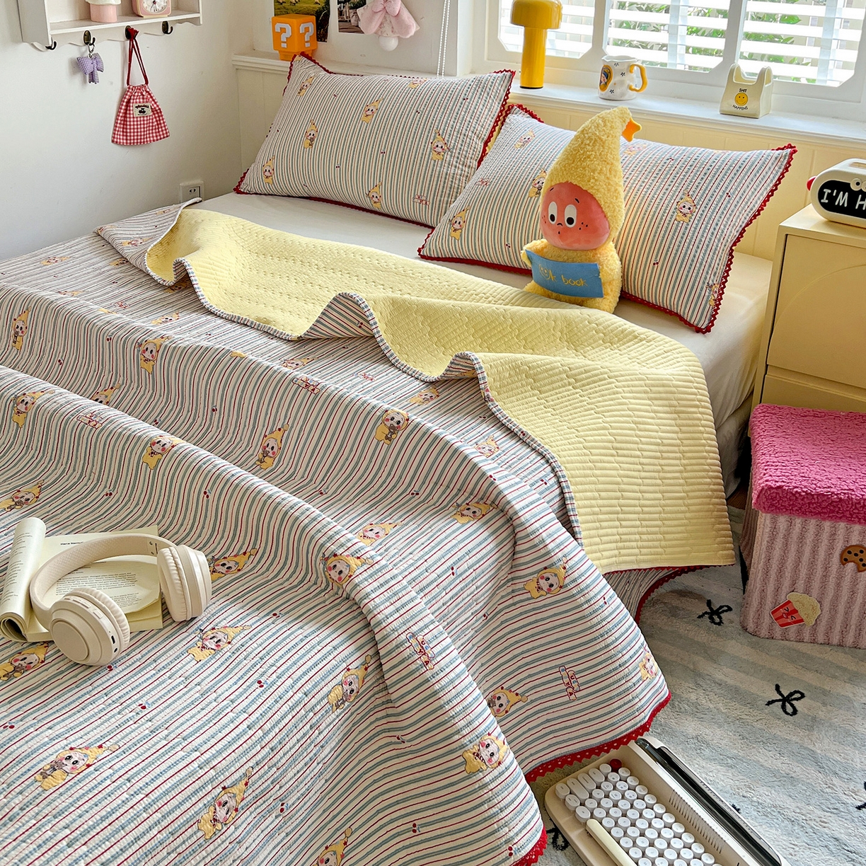 91家纺网 家纺一手货源 找家纺 恒尚居 2026新款A类泡芙纱床盖四套件泡芙棉双层纱小花边床垫床褥 阳光条纹小花边