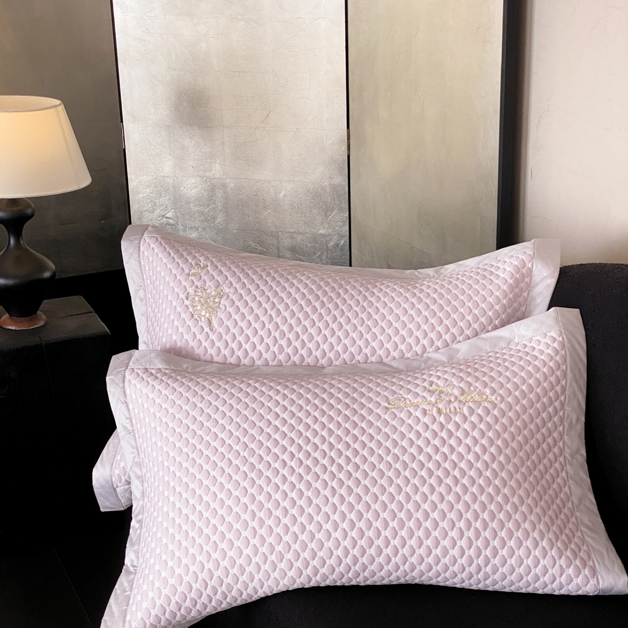 91家纺网 家纺一手货源 找家纺 云栖家居 2026新款春夏凉豆豆PE冰感凉席席子全棉宽边软平席-铃兰 铃兰-粉