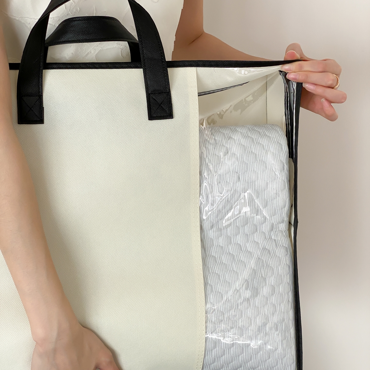 91家纺网 家纺一手货源 找家纺 云栖家居 2026新款春夏凉豆豆PE冰感凉席席子三件套软平席-小蝴蝶 包装仅供展示不可下单