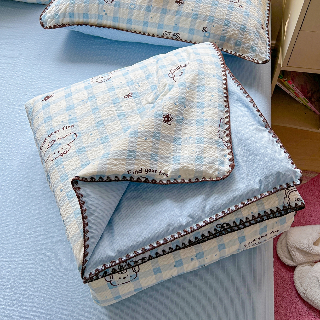 91家纺网 家纺一手货源 找家纺 （总）恒尚居 2026新款A类泡芙纱贝壳边夏被夏凉被四件套空调被三角针绣边