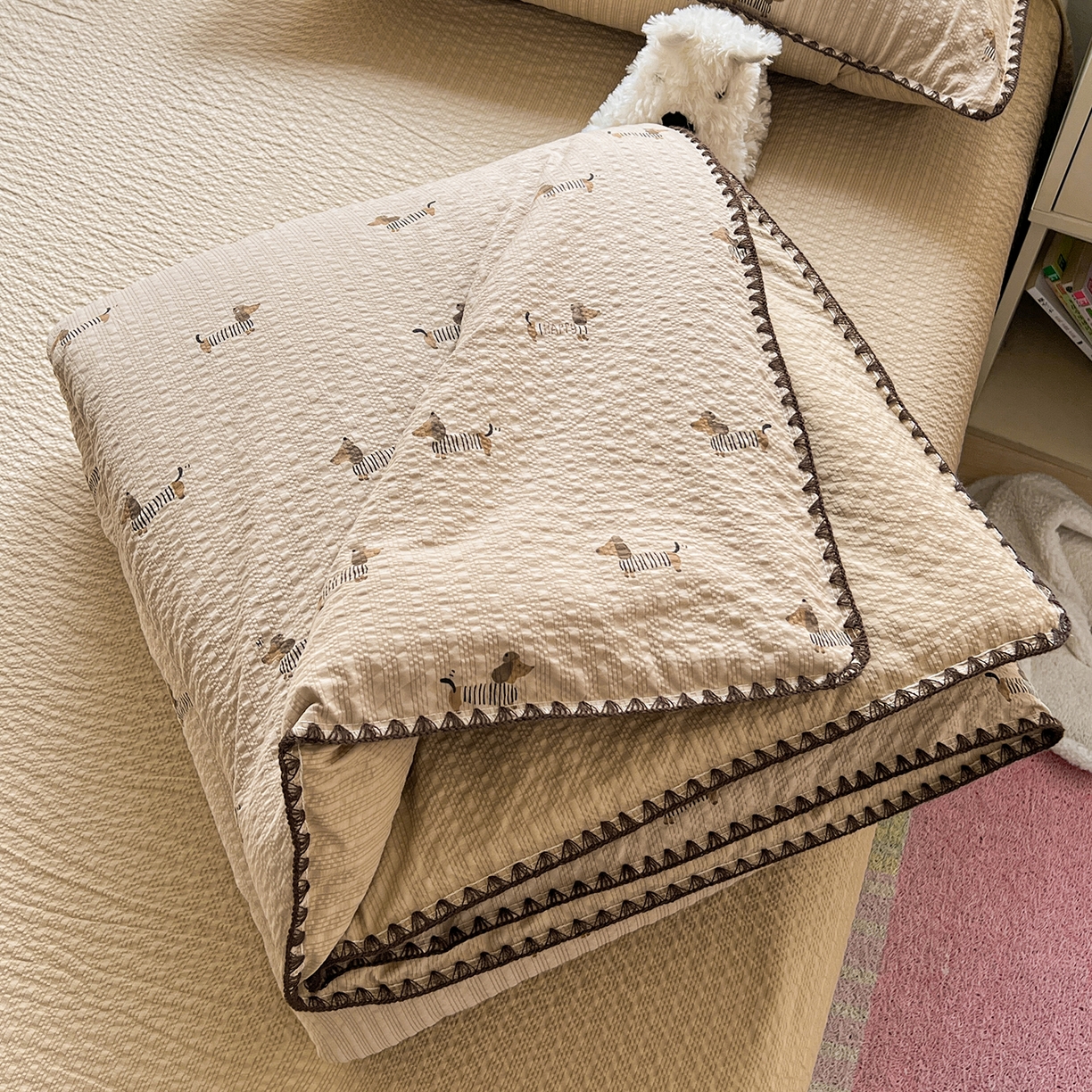 91家纺网 家纺一手货源 找家纺 （总）恒尚居 2026新款A类泡芙纱贝壳边夏被夏凉被四件套空调被三角针绣边