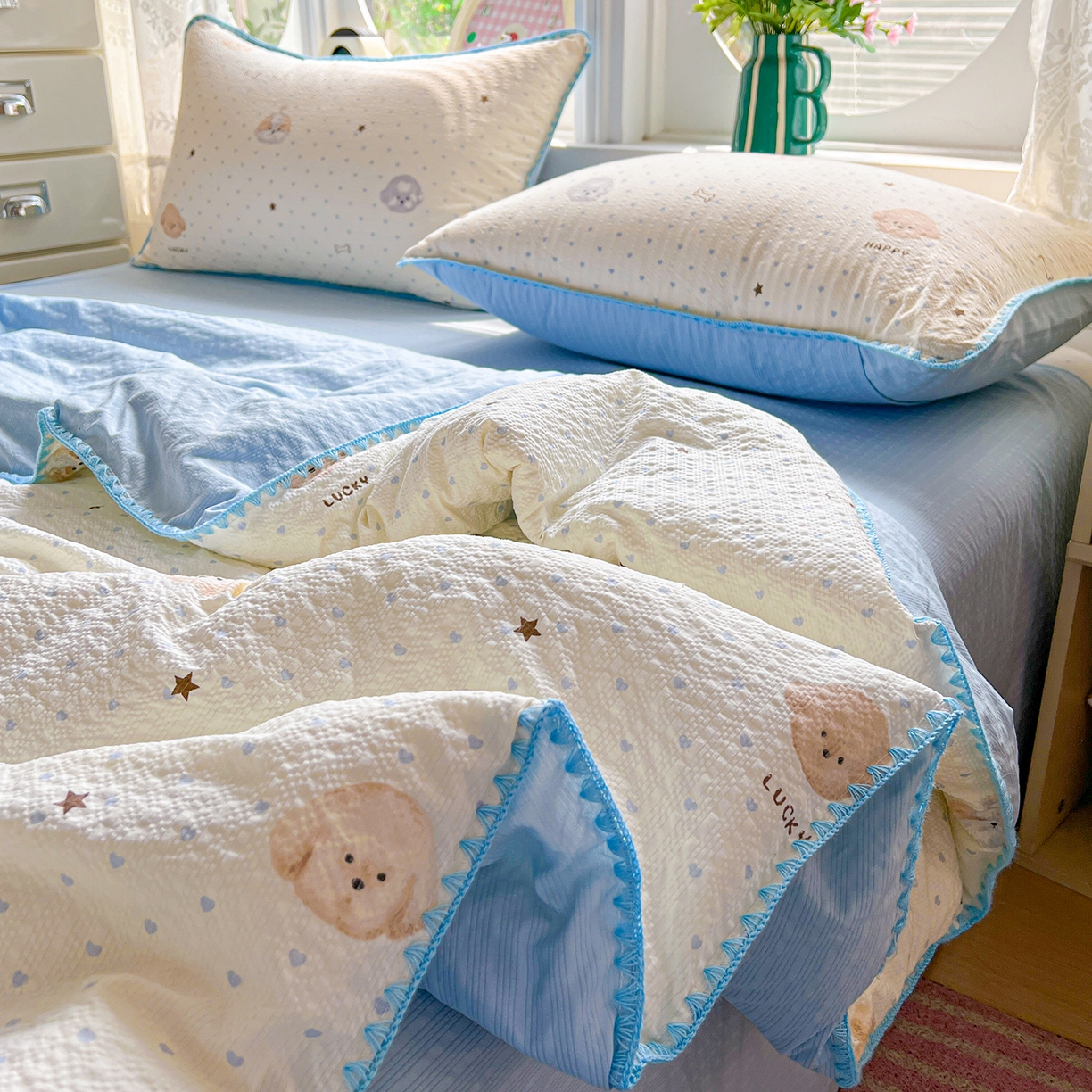 91家纺网 家纺一手货源 找家纺 恒尚居 2026新款A类泡芙纱贝壳边夏被夏凉被四件套空调被三角针绣边 【宠物天地】贝壳边