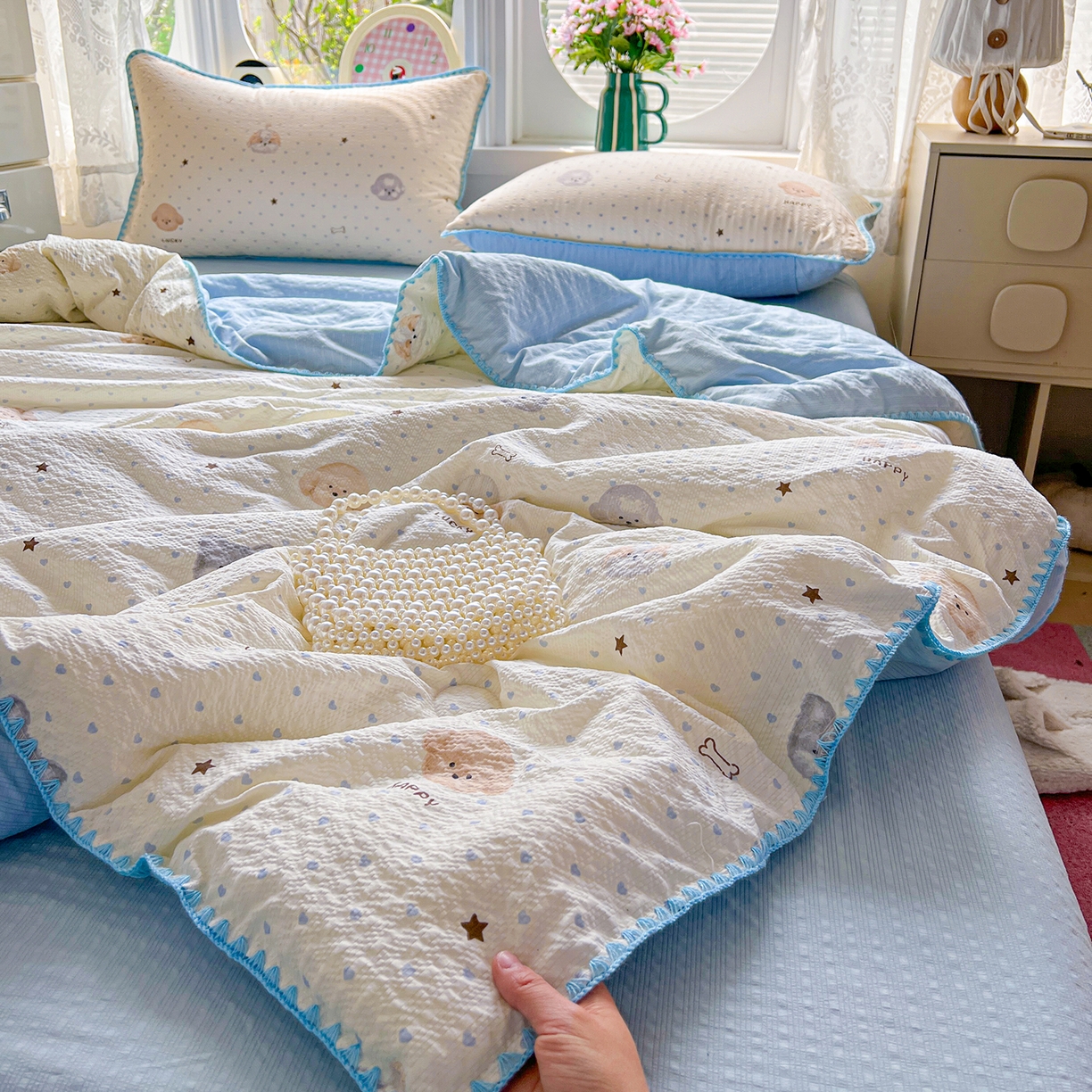 91家纺网 家纺一手货源 找家纺 恒尚居 2026新款A类泡芙纱贝壳边夏被夏凉被四件套空调被三角针绣边 【宠物天地】贝壳边