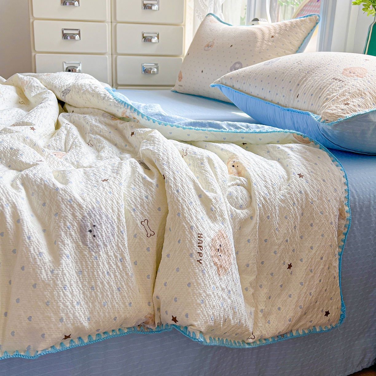 91家纺网 家纺一手货源 找家纺 恒尚居 2026新款A类泡芙纱贝壳边夏被夏凉被四件套空调被三角针绣边 【宠物天地】贝壳边