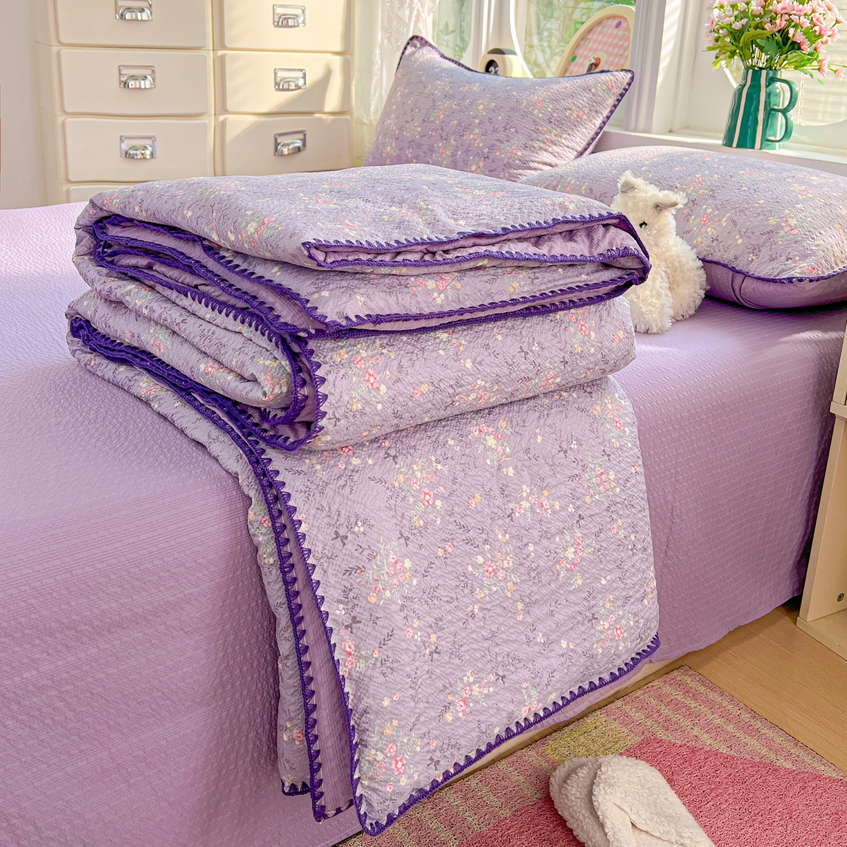91家纺网 家纺一手货源 找家纺 恒尚居 2026新款A类泡芙纱贝壳边夏被夏凉被四件套空调被三角针绣边 【花间紫】贝壳边