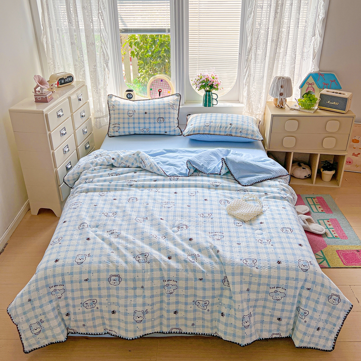 91家纺网 家纺一手货源 找家纺 恒尚居 2026新款A类泡芙纱贝壳边夏被夏凉被四件套空调被三角针绣边 【兰格奶狗】贝壳边