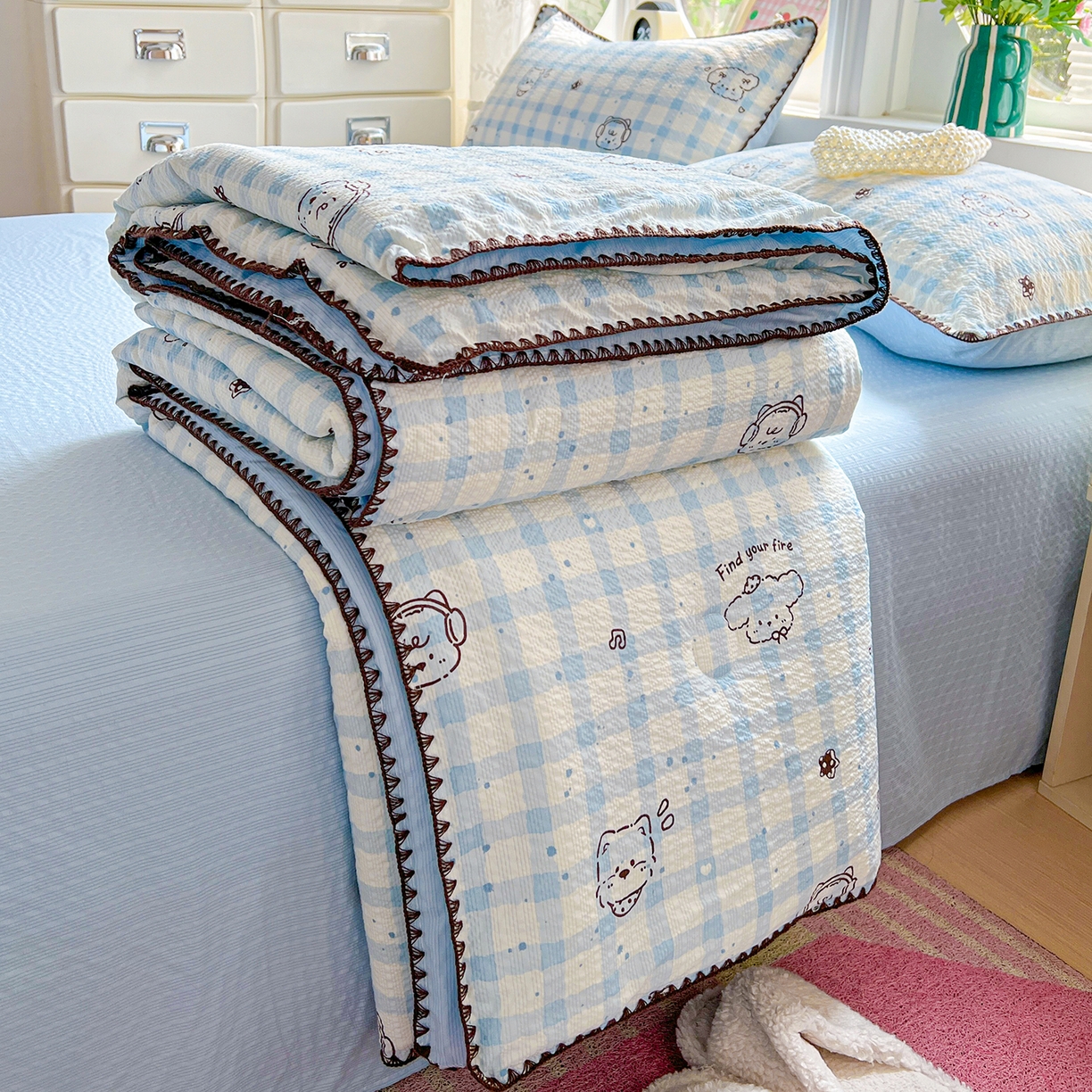 91家纺网 家纺一手货源 找家纺 恒尚居 2026新款A类泡芙纱贝壳边夏被夏凉被四件套空调被三角针绣边 【兰格奶狗】贝壳边