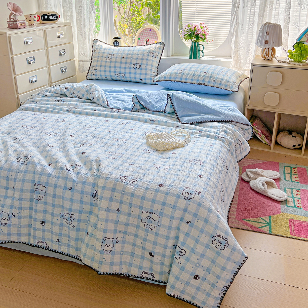 91家纺网 家纺一手货源 找家纺 恒尚居 2026新款A类泡芙纱贝壳边夏被夏凉被四件套空调被三角针绣边 【兰格奶狗】贝壳边