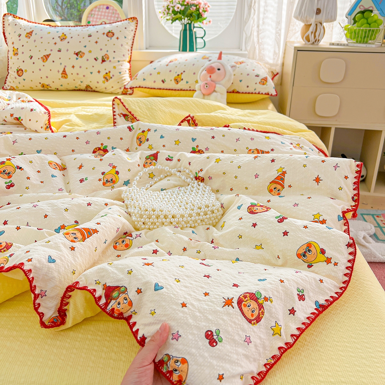 91家纺网 家纺一手货源 找家纺 恒尚居 2026新款A类泡芙纱贝壳边夏被夏凉被四件套空调被三角针绣边 【奶黄星星人】贝壳边