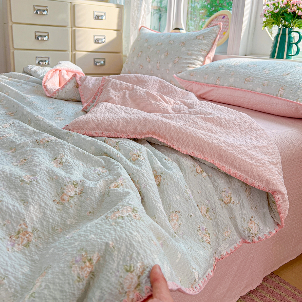 91家纺网 家纺一手货源 找家纺 恒尚居 2026新款A类泡芙纱贝壳边夏被夏凉被四件套空调被三角针绣边 【清新粉玫瑰】贝壳边