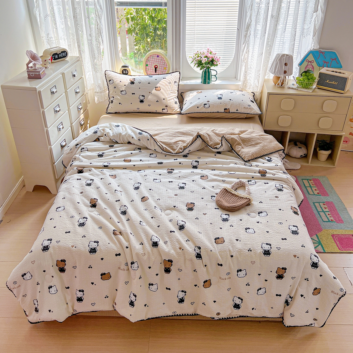 91家纺网 家纺一手货源 找家纺 恒尚居 2026新款A类泡芙纱贝壳边夏被夏凉被四件套空调被三角针绣边 【甜妹小猫】贝壳边