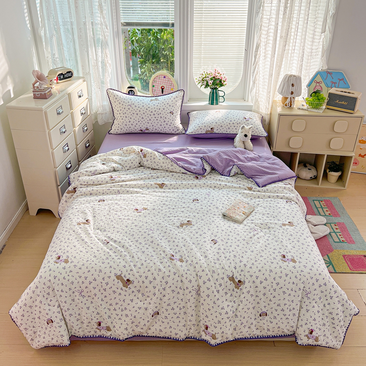 91家纺网 家纺一手货源 找家纺 恒尚居 2026新款A类泡芙纱贝壳边夏被夏凉被四件套空调被三角针绣边 【紫调小狗】贝壳边