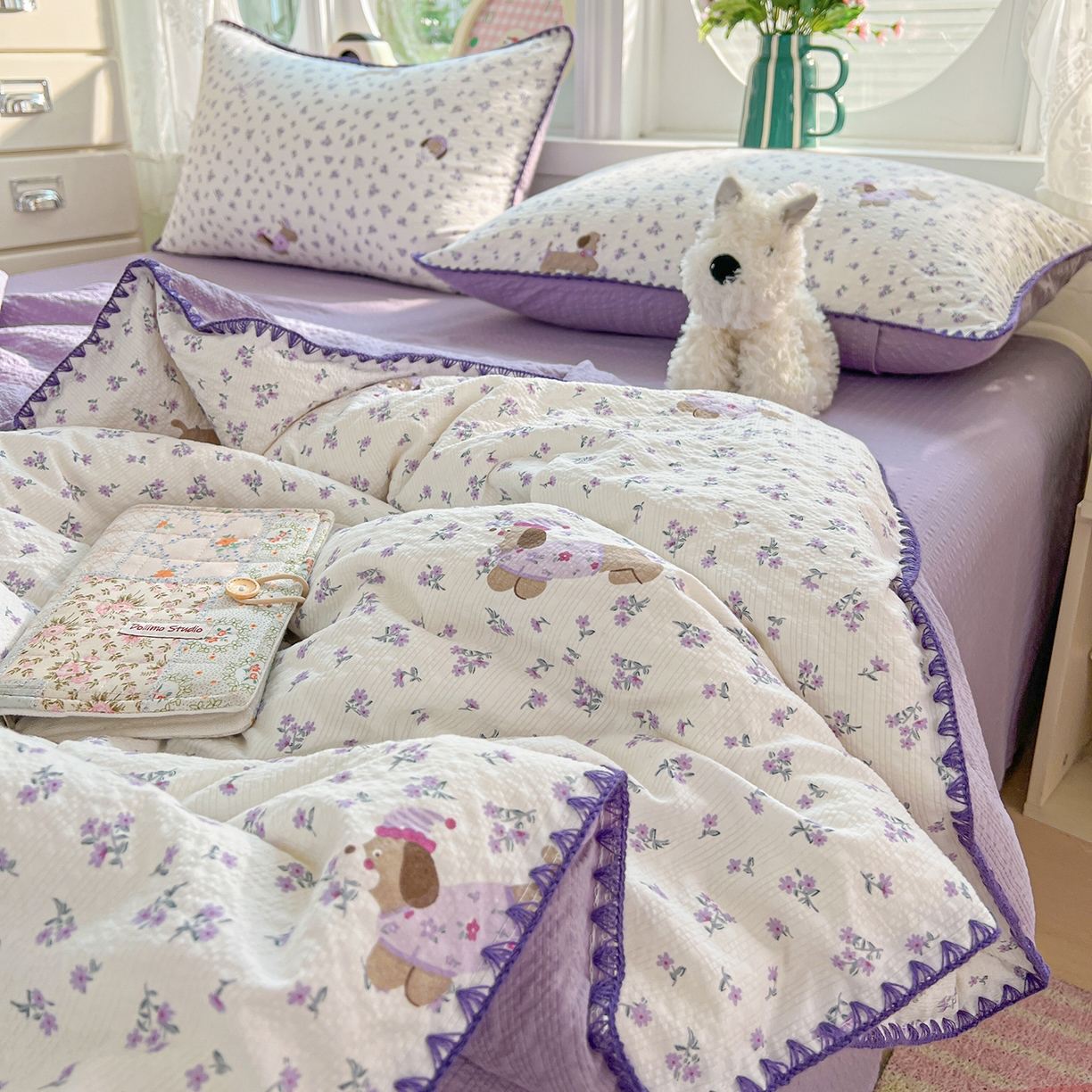 91家纺网 家纺一手货源 找家纺 恒尚居 2026新款A类泡芙纱贝壳边夏被夏凉被四件套空调被三角针绣边 【紫调小狗】贝壳边