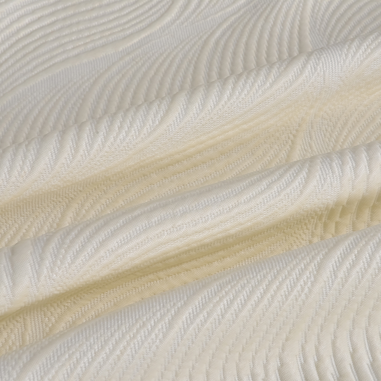 91家纺网 家纺一手货源 找家纺 赛丽雅 2026春夏新款480克A类PE聚乙烯提花冰豆豆凉感床裙款凉席三件套席子空调软席 素色主义-米色