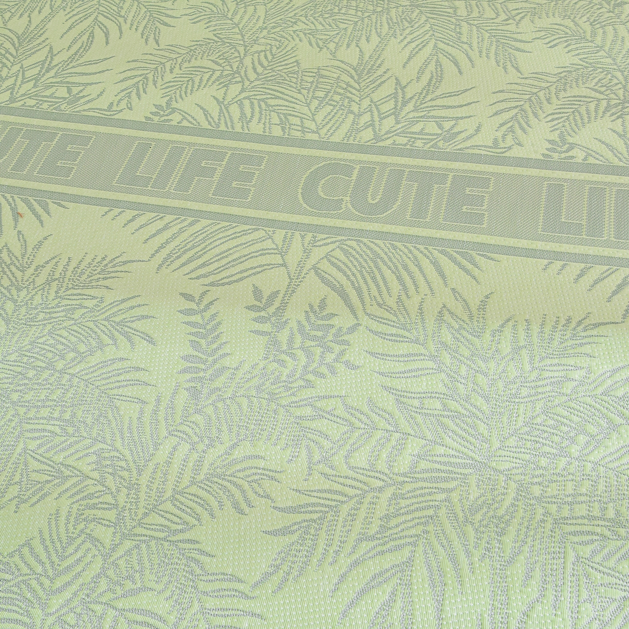 91家纺网 家纺一手货源 找家纺 赛丽雅 2026春夏新款400克A类提花冰豆豆凉感床裙款凉席三件套席子空调软席 热带雨林-绿