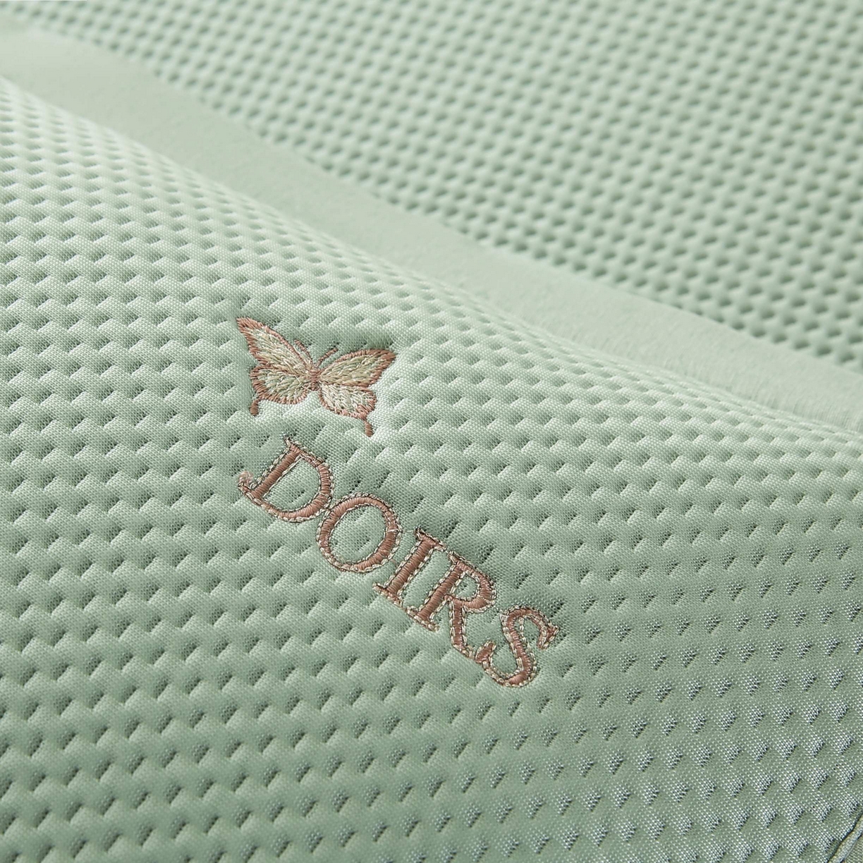 91家纺网 家纺一手货源 找家纺 席匠 2026新款豆豆直角绣花玫瑰款-高分子软席系列 绿色