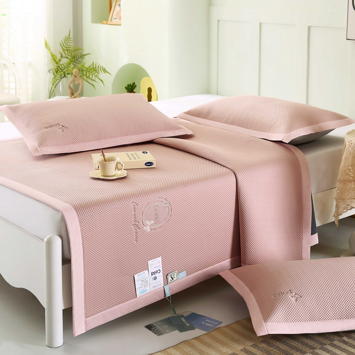 91家纺网 家纺一手货源 找家纺 席匠 2026新款豆豆直角绣花玫瑰款-高分子软席系列 粉色