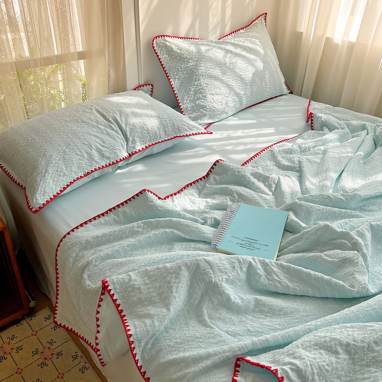 91家纺网 家纺一手货源 找家纺 （总）仟网汇 2026新款贝壳边泡泡纱三角针夏被四件套--纯色系列