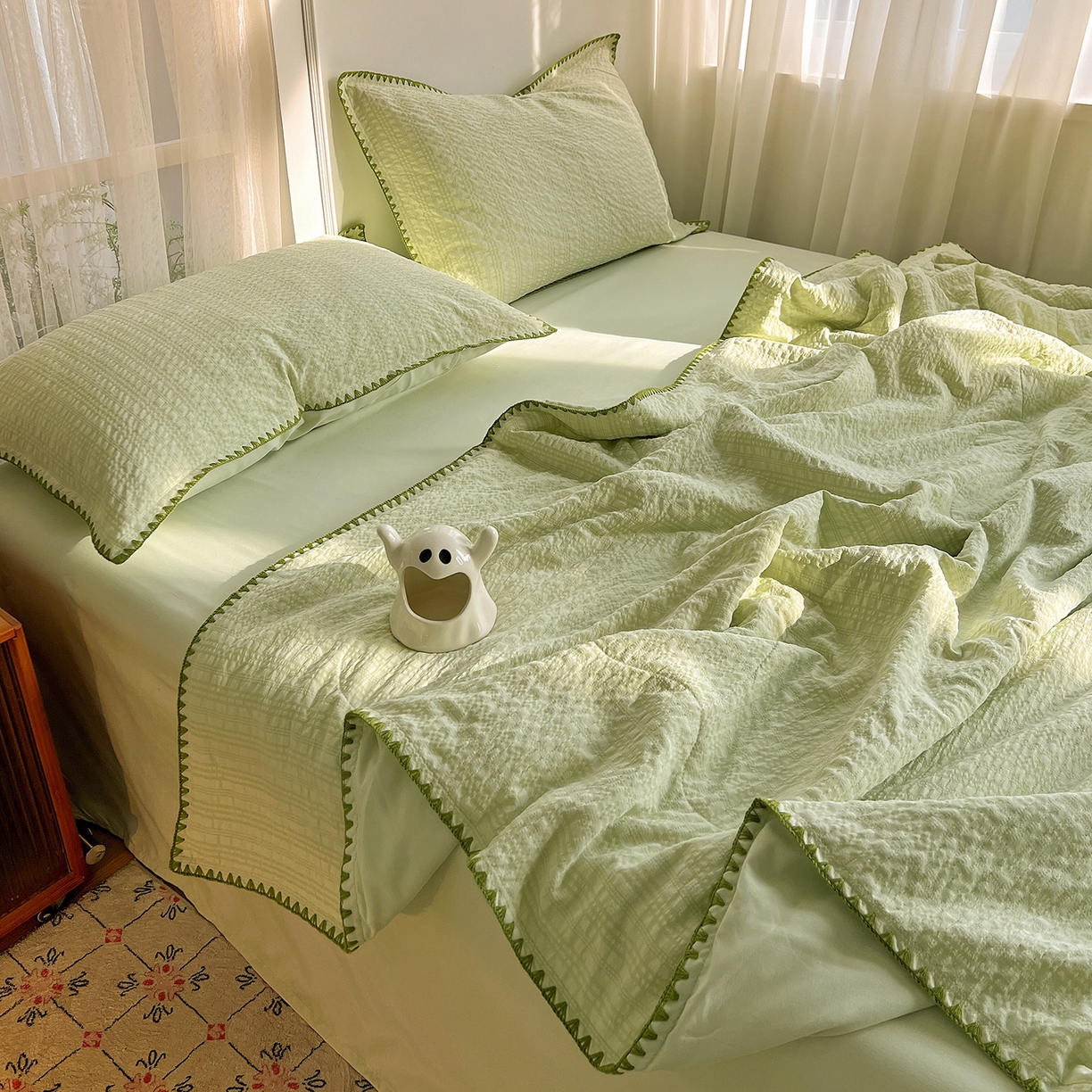91家纺网 家纺一手货源 找家纺 仟网汇 2026新款贝壳边泡泡纱三角针夏被四件套--纯色系列 抹茶绿