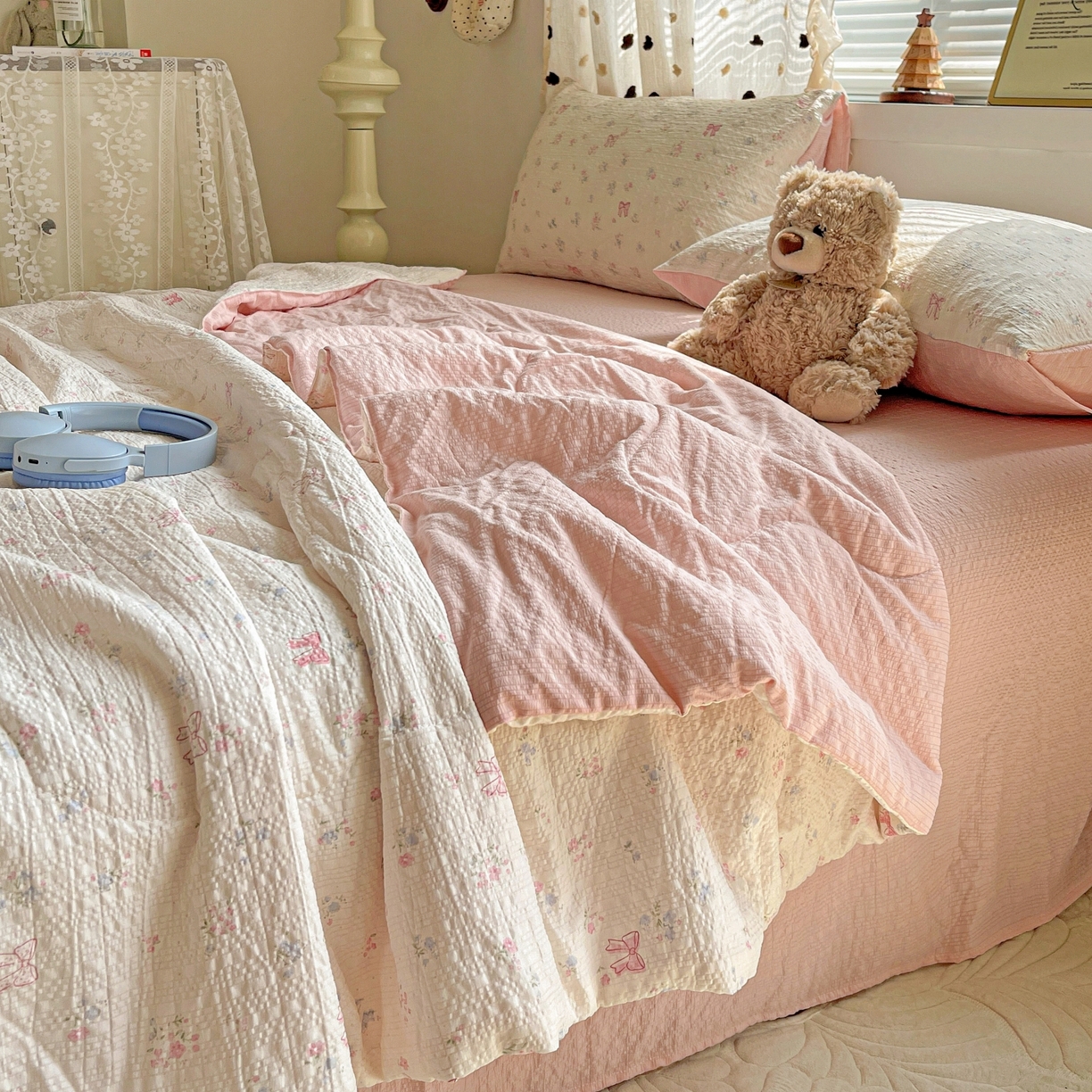 91家纺网 家纺一手货源 找家纺 仟网汇 2026新款泡芙纱简单款夏被四件套 安妮