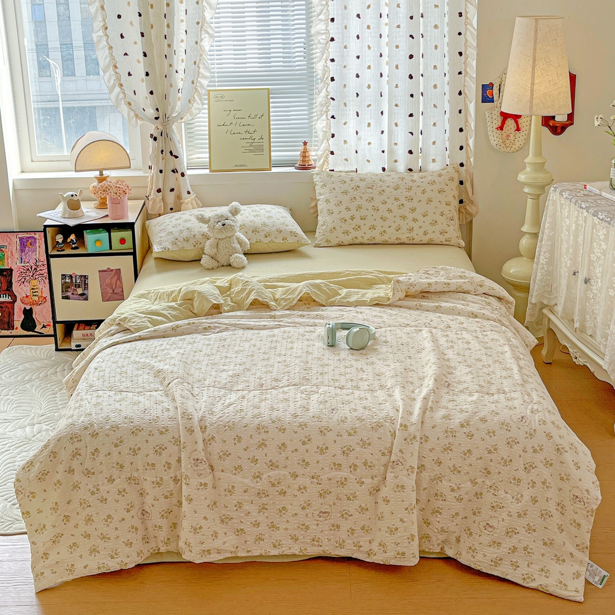 91家纺网 家纺一手货源 找家纺 仟网汇 2026新款泡芙纱简单款夏被四件套 春日小兔