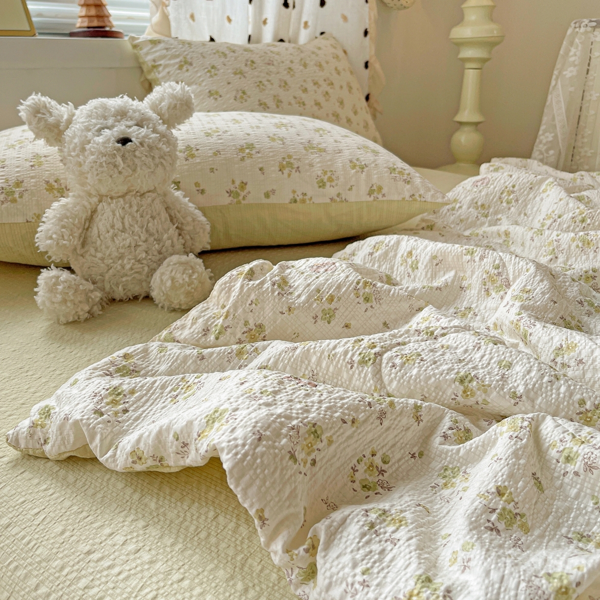 91家纺网 家纺一手货源 找家纺 仟网汇 2026新款泡芙纱简单款夏被四件套 春日小兔