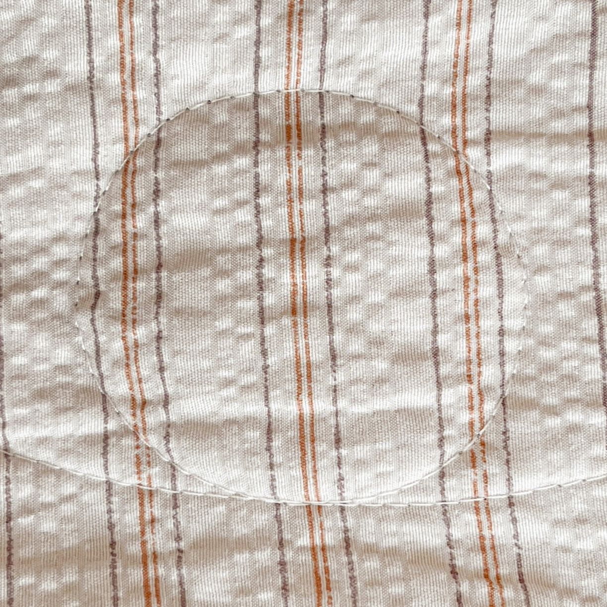 91家纺网 家纺一手货源 找家纺 仟网汇 2026新款泡芙纱简单款夏被四件套 咖啡狗