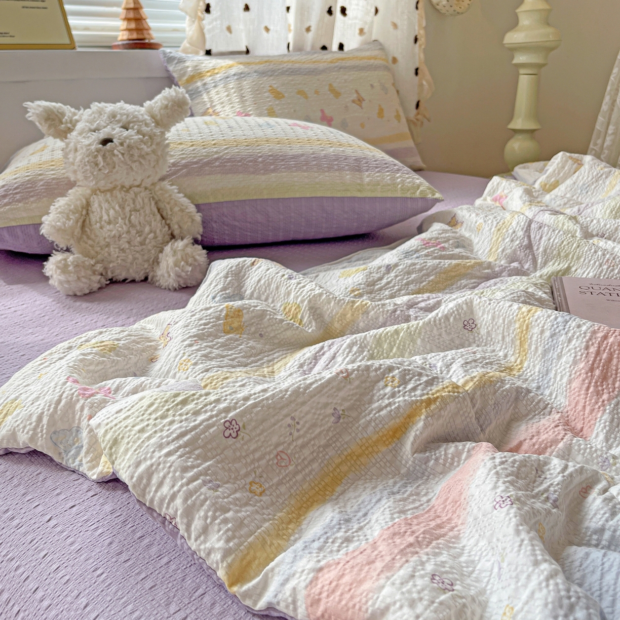 91家纺网 家纺一手货源 找家纺 仟网汇 2026新款泡芙纱简单款夏被四件套 浪漫彩蝶