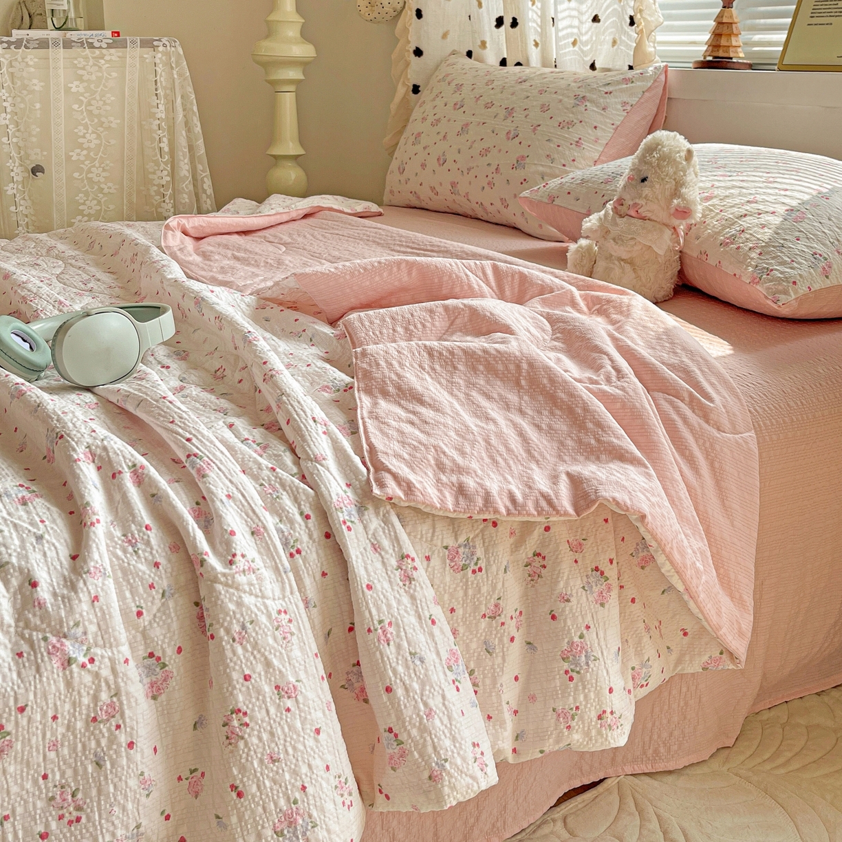 91家纺网 家纺一手货源 找家纺 仟网汇 2026新款泡芙纱简单款夏被四件套 玫瑰之恋