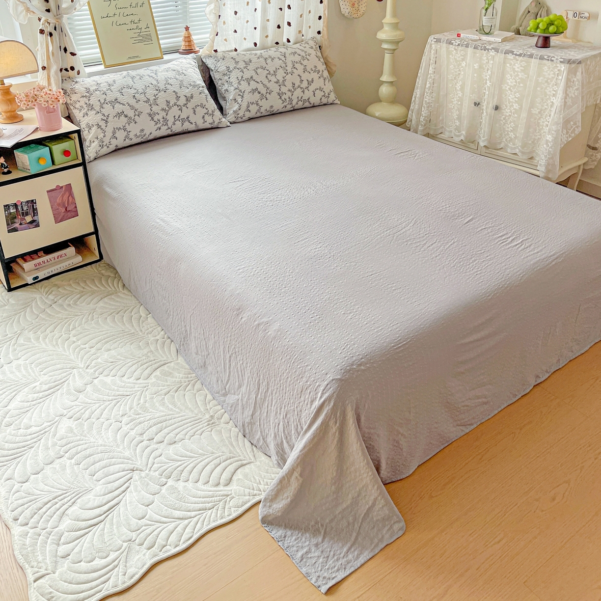 91家纺网 家纺一手货源 找家纺 仟网汇 2026新款泡芙纱简单款夏被四件套 素锦