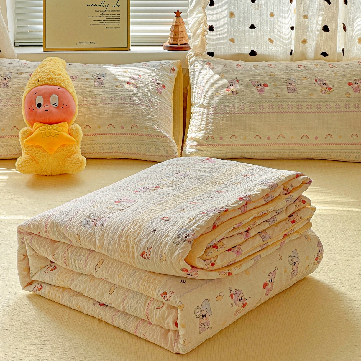 91家纺网 家纺一手货源 找家纺 仟网汇 2026新款泡芙纱简单款夏被四件套 星梦乐园