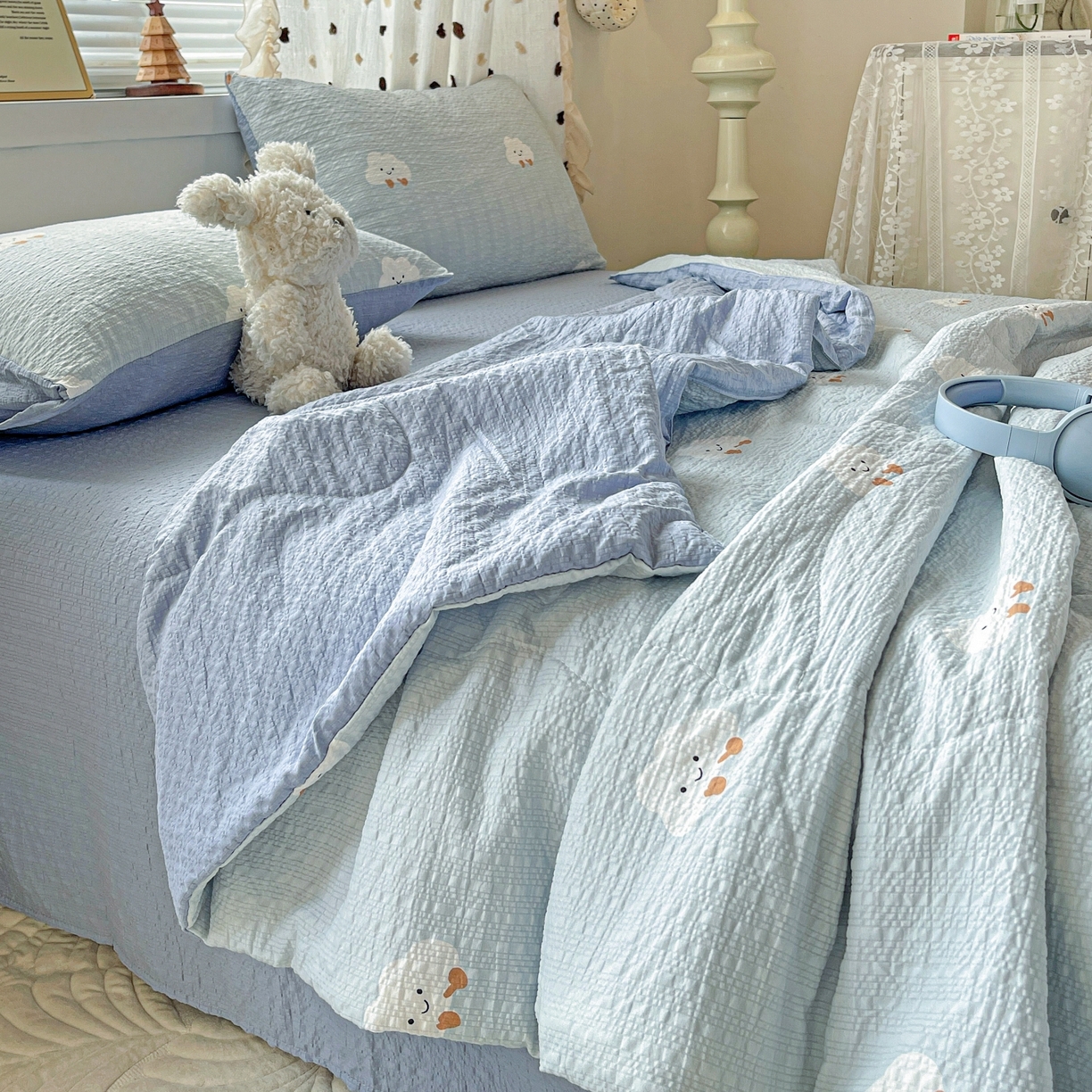 91家纺网 家纺一手货源 找家纺 仟网汇 2026新款泡芙纱简单款夏被四件套 云朵泡芙