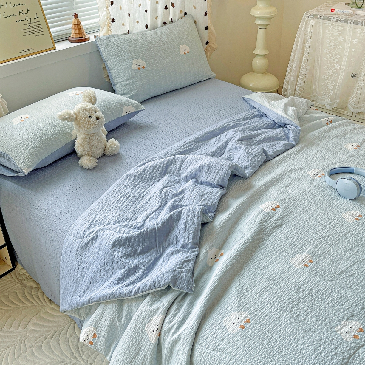 91家纺网 家纺一手货源 找家纺 仟网汇 2026新款泡芙纱简单款夏被四件套 云朵泡芙