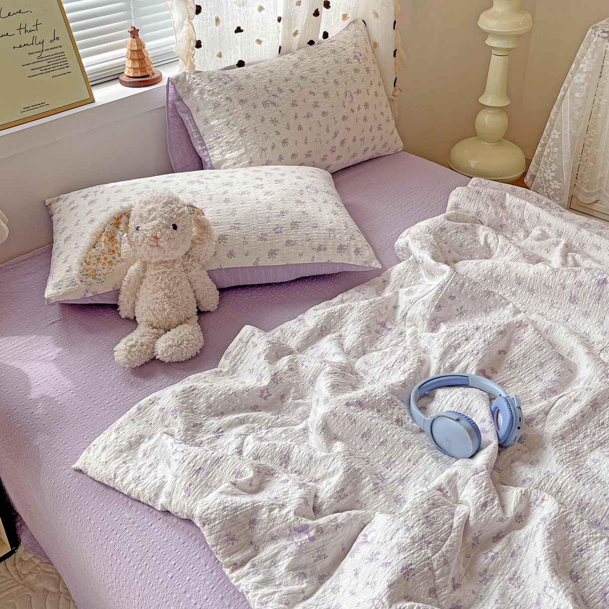 91家纺网 家纺一手货源 找家纺 仟网汇 2026新款泡芙纱简单款夏被四件套 紫色花语