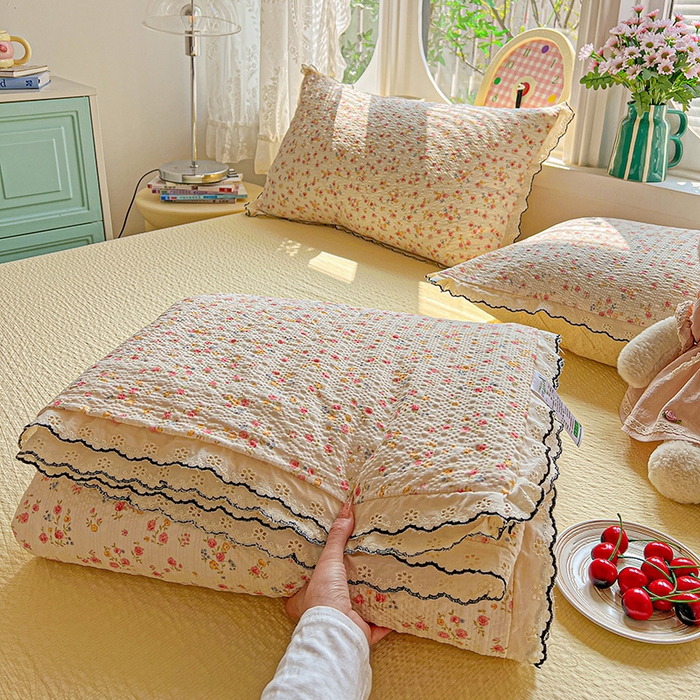 91家纺网 家纺一手货源 找家纺 （总）仟网汇 2026新款法式花边泡芙纱夏被四件套