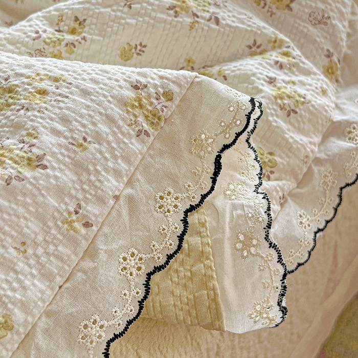 91家纺网 家纺一手货源 找家纺 仟网汇 2026新款法式花边泡芙纱夏被四件套 春日小兔