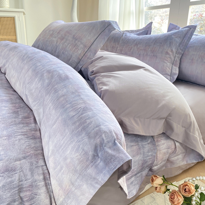 91家纺网 家纺一手货源 找家纺 凌鼎 2026新款高支高密100%全棉数码印花四件套 浮光意境紫