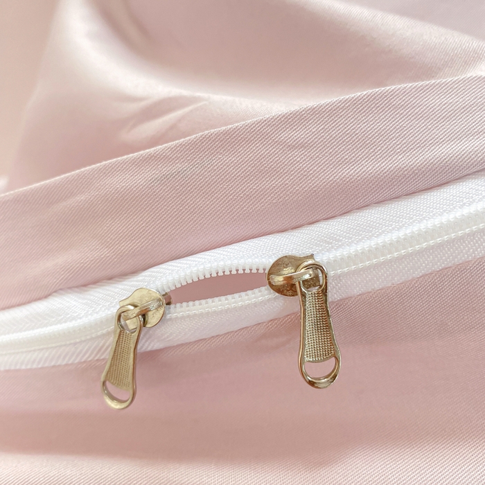 91家纺网 家纺一手货源 找家纺 凌鼎 2026新款高支高密100%全棉数码印花四件套 梦游园紫