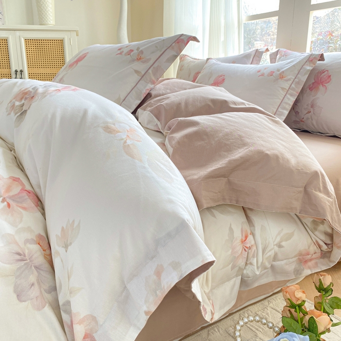 91家纺网 家纺一手货源 找家纺 凌鼎 2026新款高支高密100%全棉数码印花四件套 浅绘花影粉