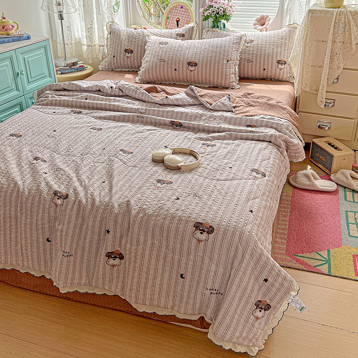 91家纺网 家纺一手货源 找家纺 仟网汇 2026新款法式花边泡芙纱夏被四件套 道格先生