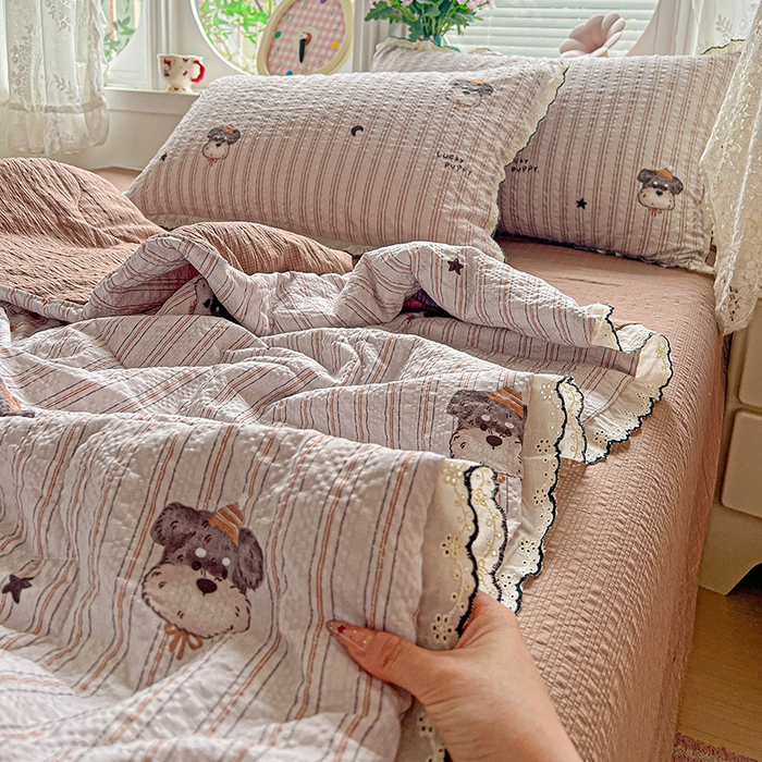 91家纺网 家纺一手货源 找家纺 仟网汇 2026新款法式花边泡芙纱夏被四件套 道格先生