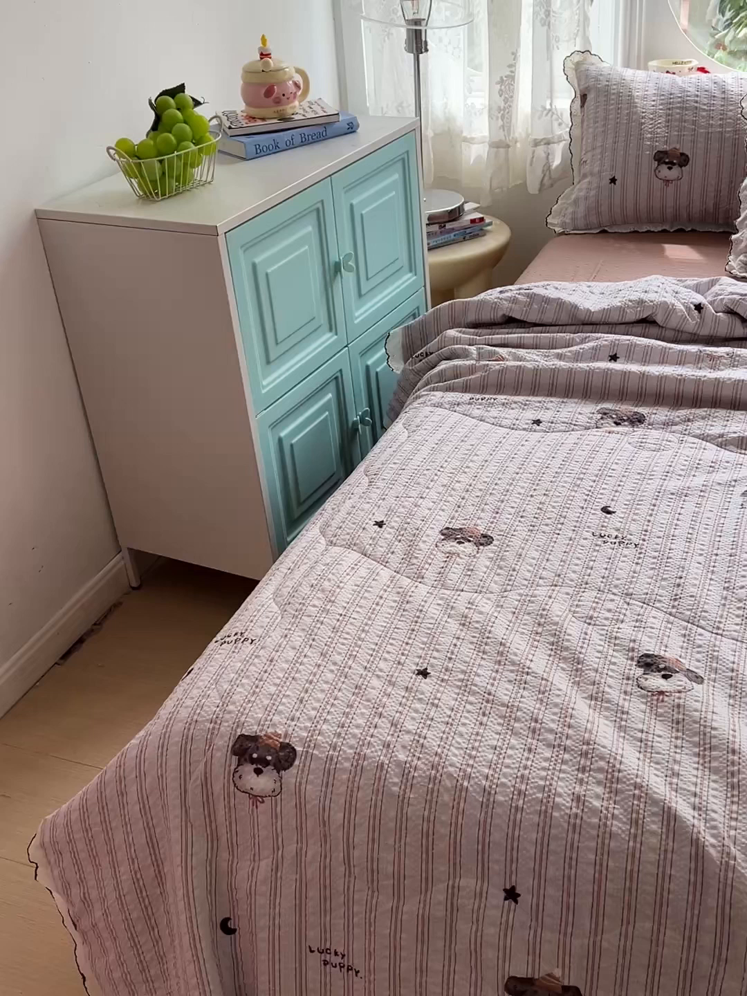 91家纺网 家纺一手货源 找家纺 仟网汇 2026新款法式花边泡芙纱夏被四件套 道格先生