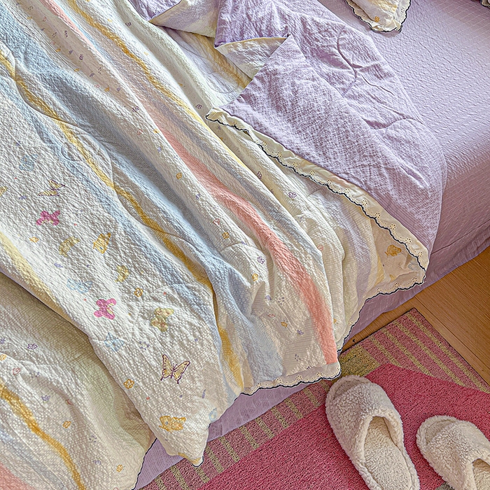 91家纺网 家纺一手货源 找家纺 仟网汇 2026新款法式花边泡芙纱夏被四件套 蝴蝶谷