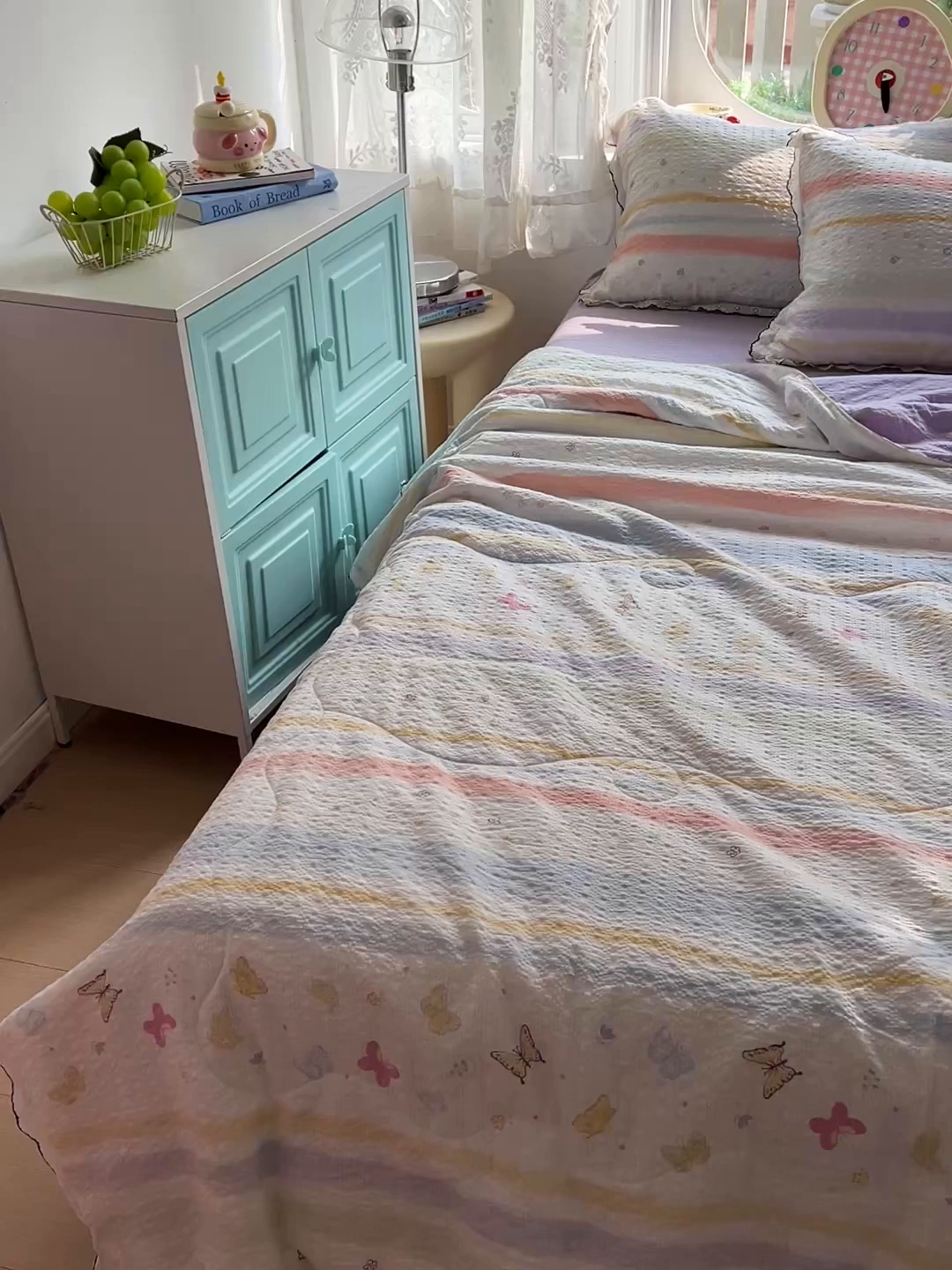 91家纺网 家纺一手货源 找家纺 仟网汇 2026新款法式花边泡芙纱夏被四件套 蝴蝶谷